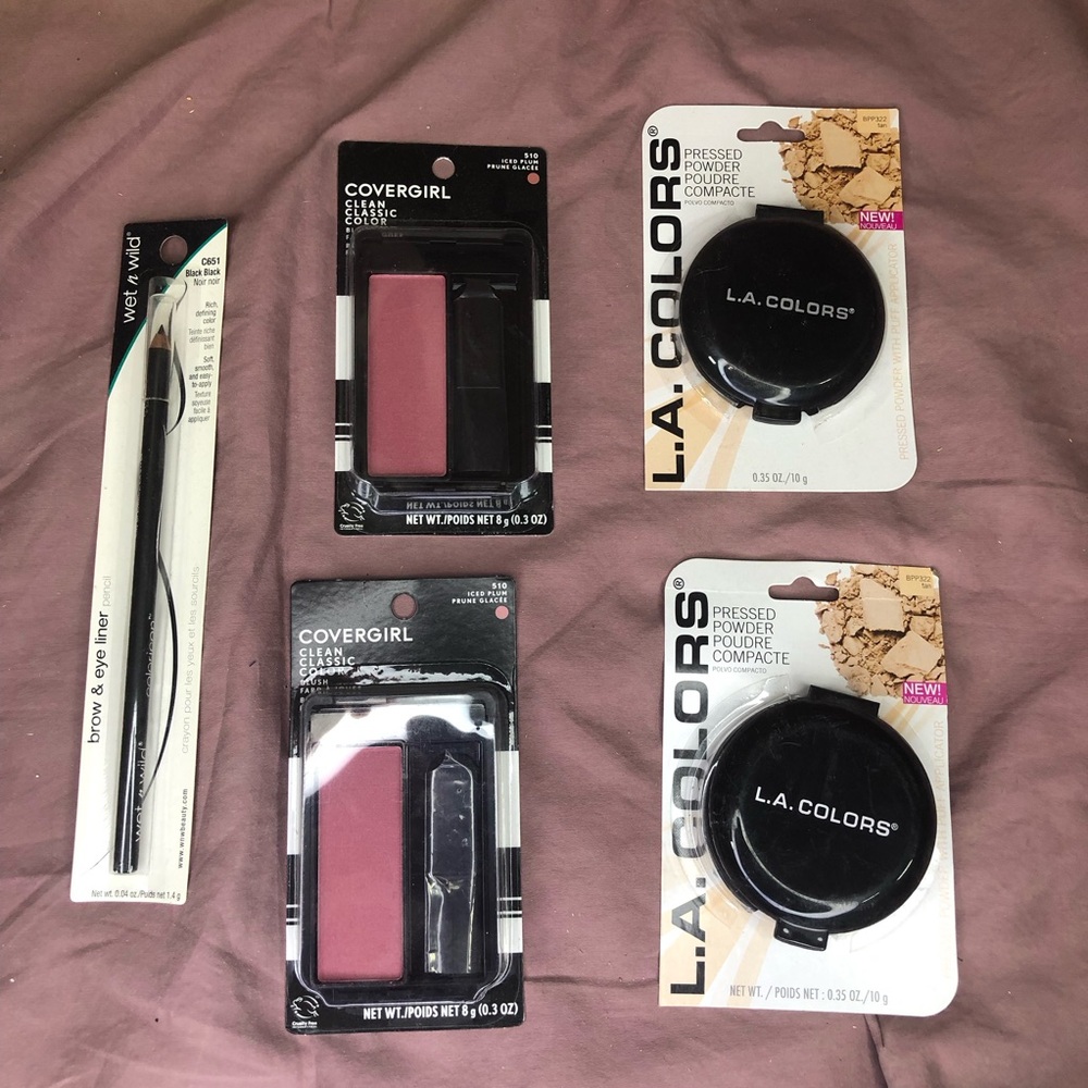 Makeup lot L.A. COLORS Cover Girl Wet n Wild Face Powder Blush Eyeliner